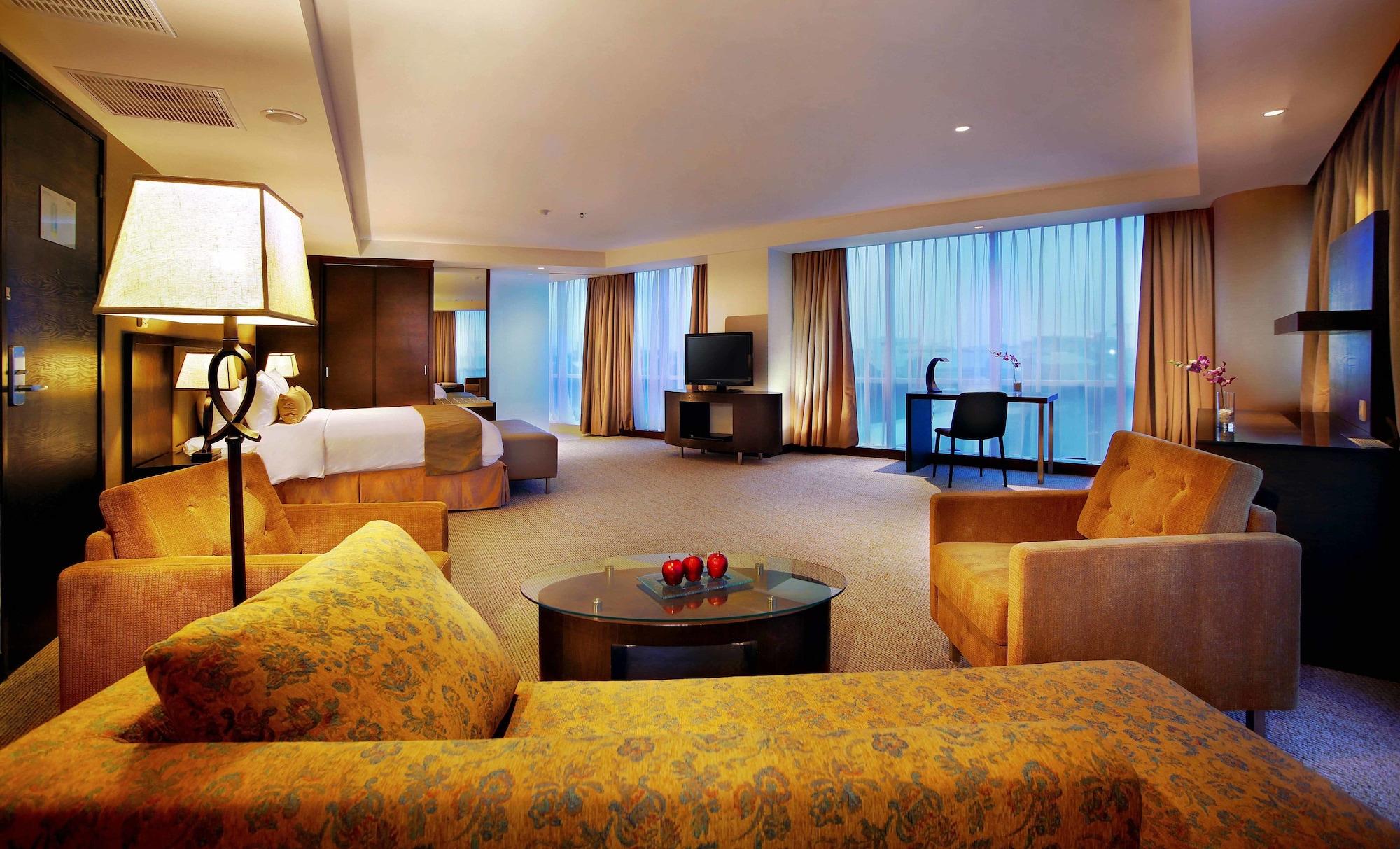 Aston Makassar Hotel & Convention Center Zewnętrze zdjęcie