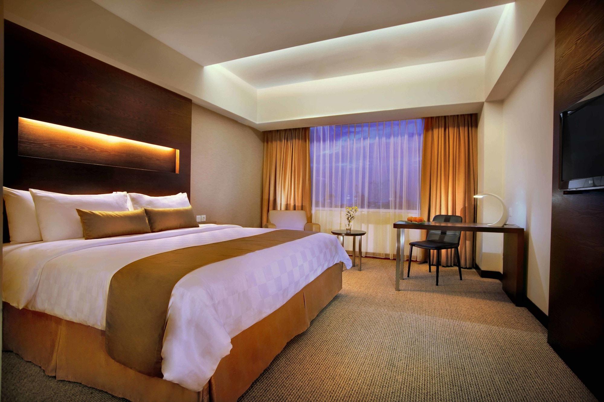 Aston Makassar Hotel & Convention Center Zewnętrze zdjęcie