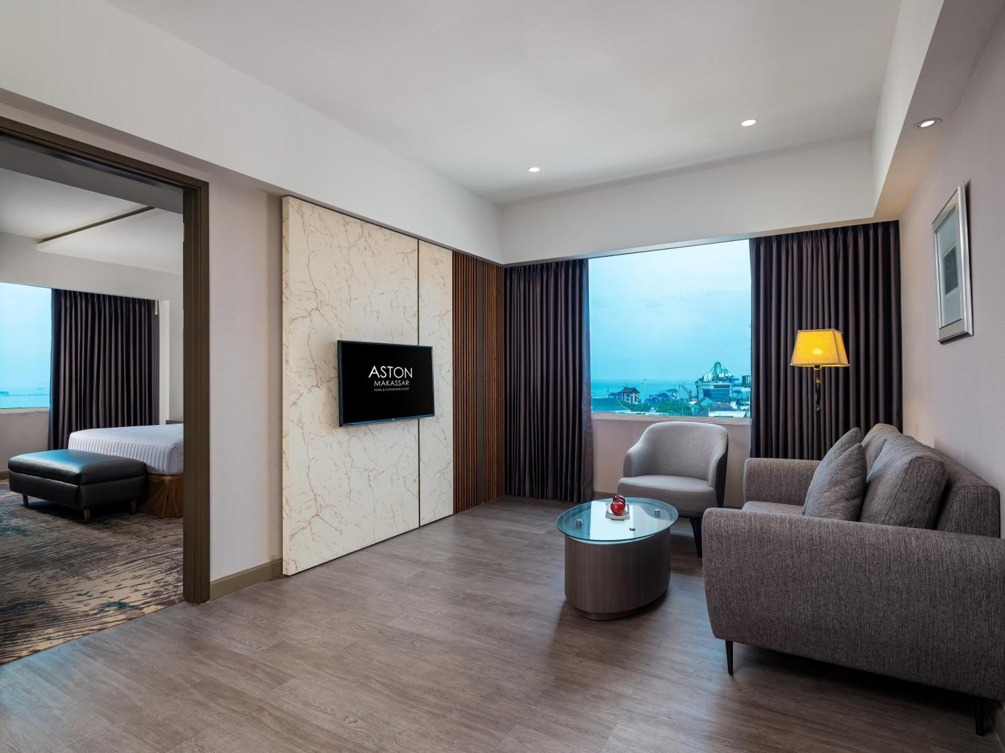 Aston Makassar Hotel & Convention Center Zewnętrze zdjęcie