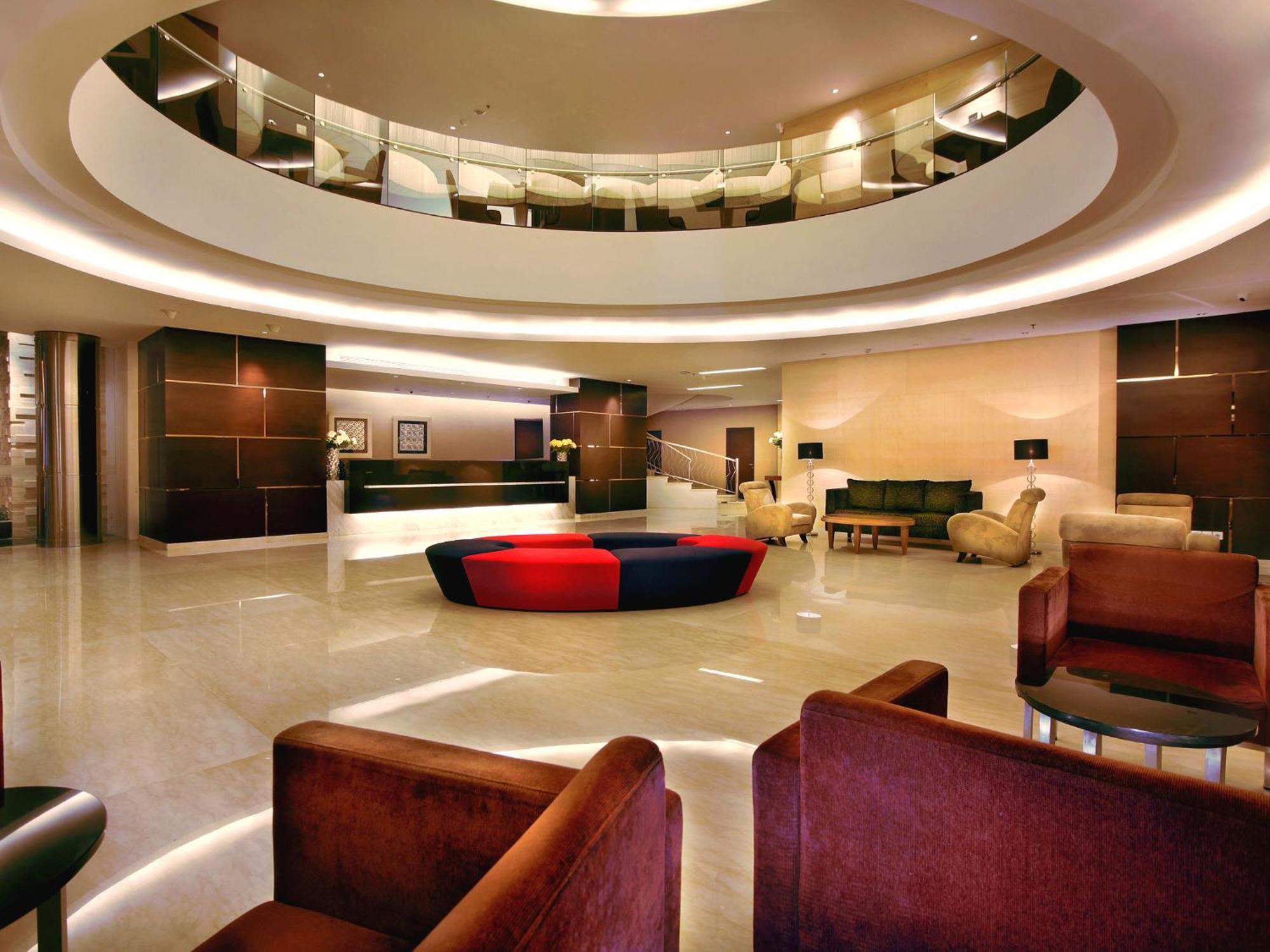 Aston Makassar Hotel & Convention Center Zewnętrze zdjęcie