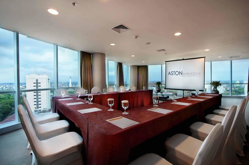 Aston Makassar Hotel & Convention Center Zewnętrze zdjęcie